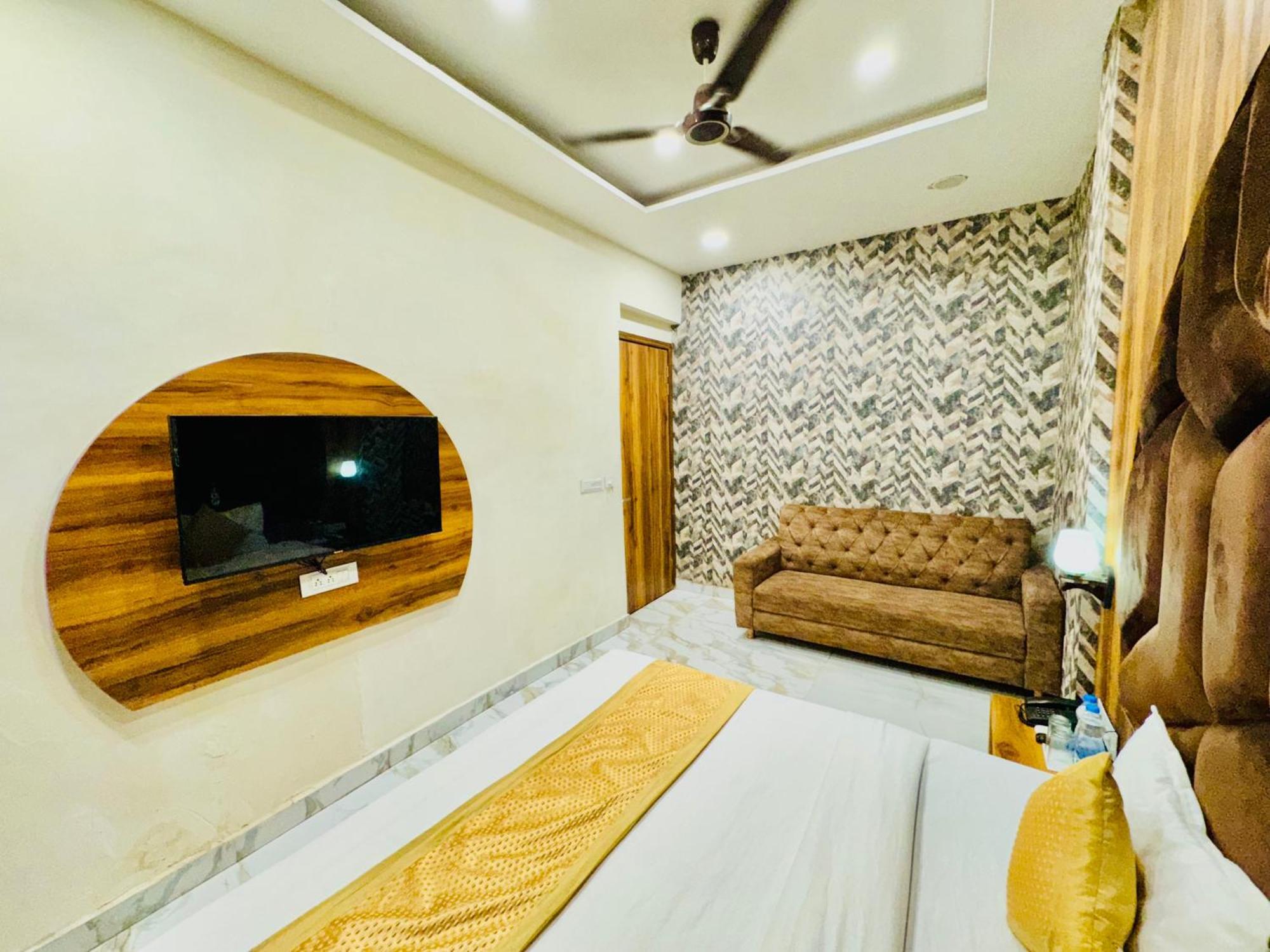Hotel Gs Amritsar 200 Mtr From Golden Temple Zewnętrze zdjęcie