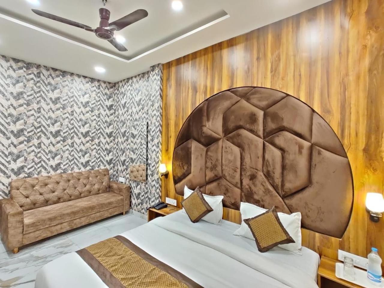 Hotel Gs Amritsar 200 Mtr From Golden Temple Zewnętrze zdjęcie