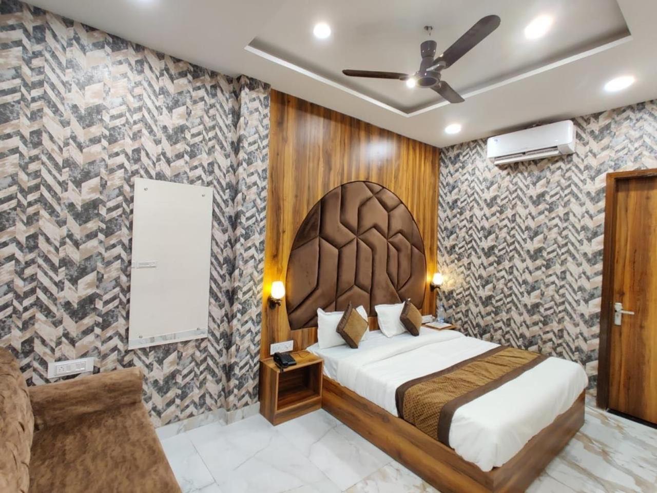 Hotel Gs Amritsar 200 Mtr From Golden Temple Zewnętrze zdjęcie