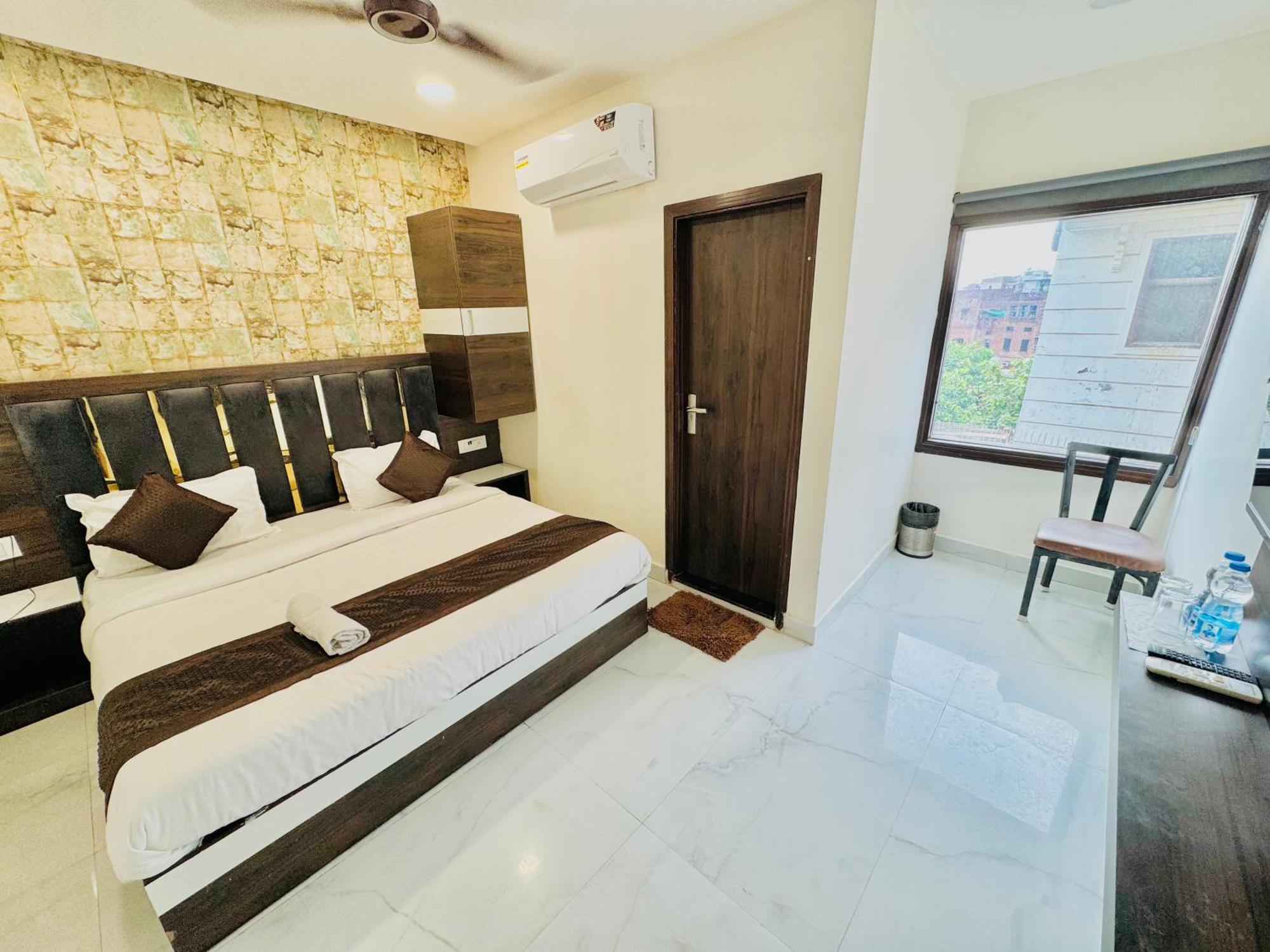 Hotel Gs Amritsar 200 Mtr From Golden Temple Zewnętrze zdjęcie